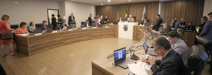 Pedidos de vista na CCJ adiam discussão de pacote de propostas do Poder Executivo